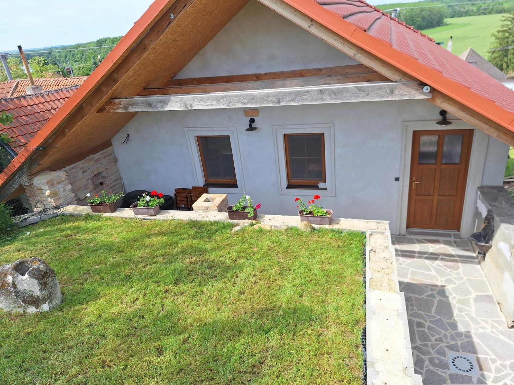 Apartmany Pausram Pouzdrany Quarto foto